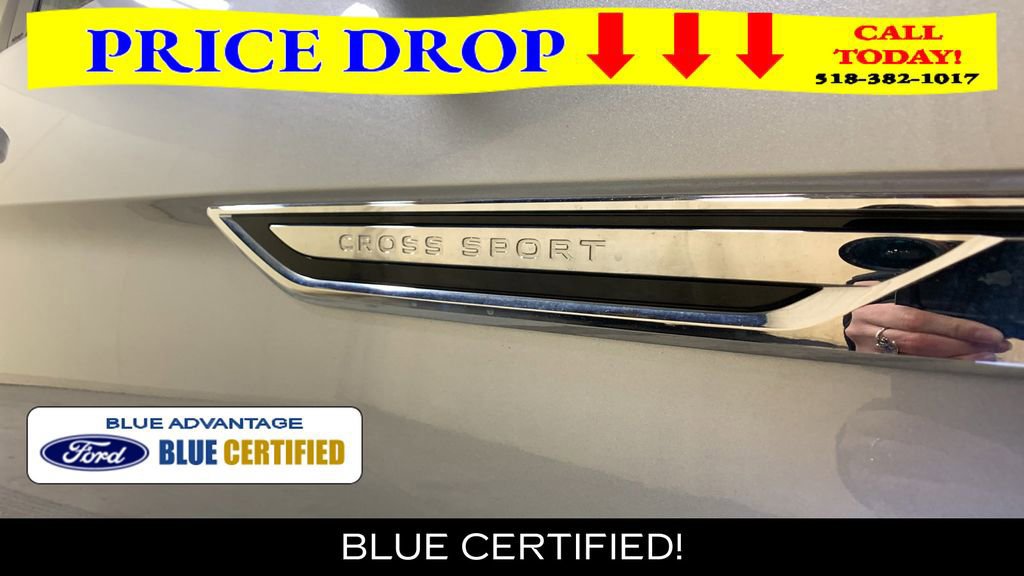 Used 2023 Volkswagen Atlas Cross Sport SE AWD/4WD image 12