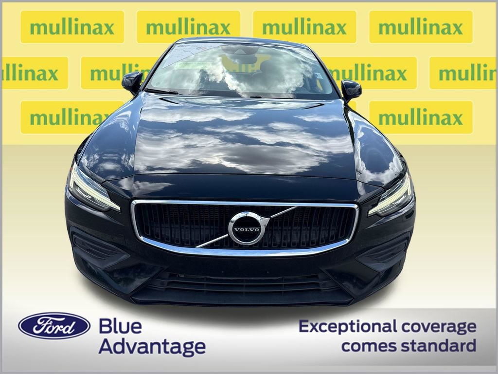 Used 2019 Volvo S60 T5 Momentum w/ Premium Package FWD image 11