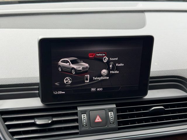 Used 2019 Audi Q5 2.0T Premium AWD/4WD image 26