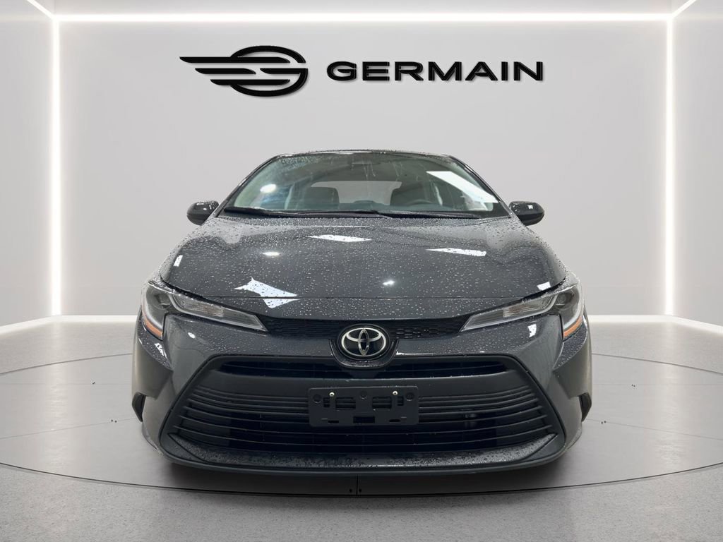 Used 2025 Toyota Corolla LE image 9