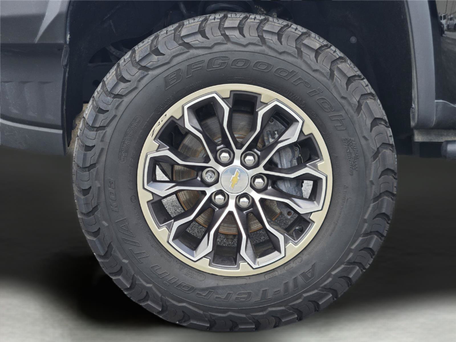 Used 2020 Chevrolet Colorado ZR2 AWD/4WD image 11