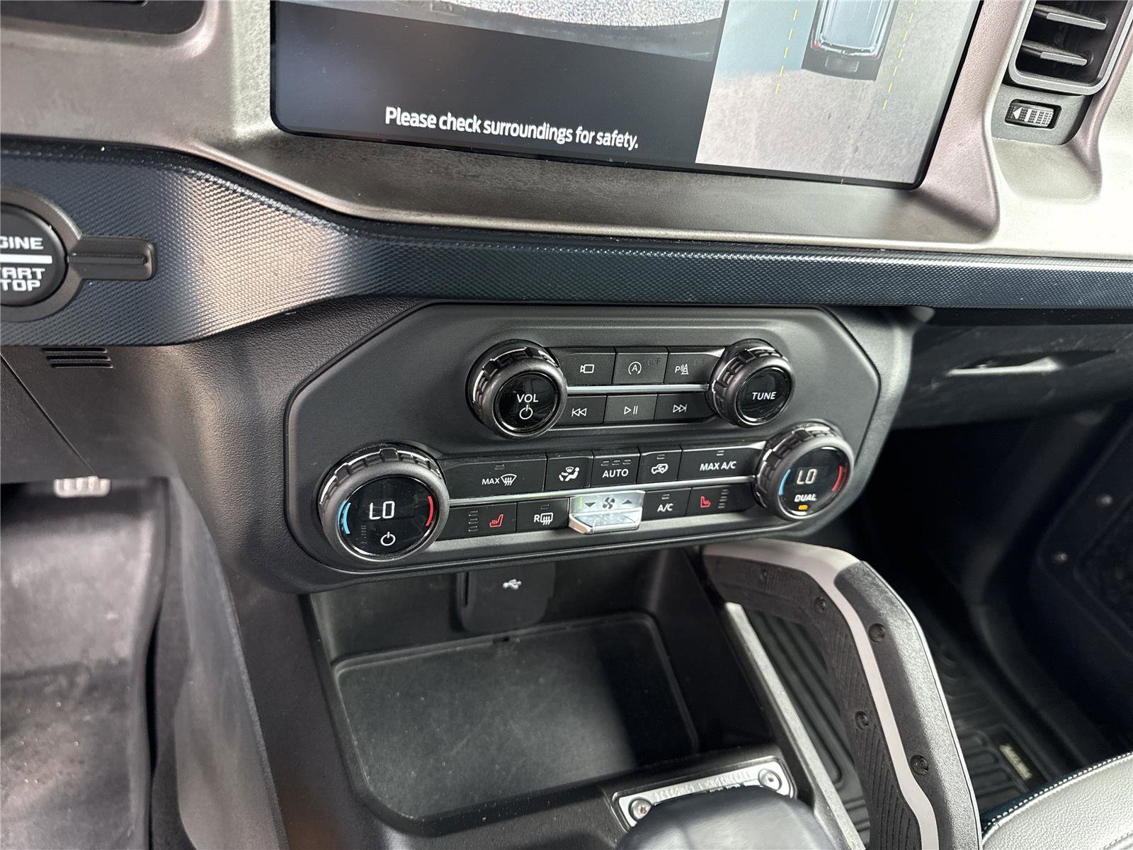 Certified 2021 Ford Bronco Outer Banks w/ Sasquatch Package image 14