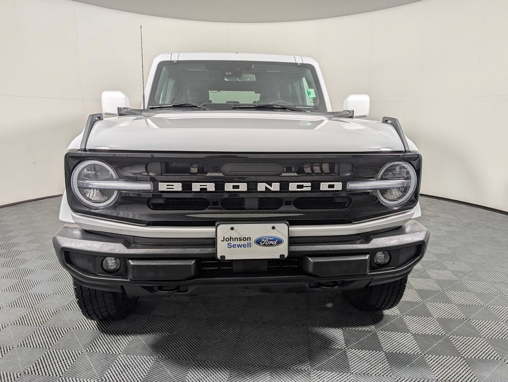 Certified 2025 Ford Bronco Outer Banks AWD/4WD image 3