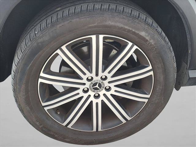 Used 2025 Mercedes-Benz GLE 450e 4MATIC image 25