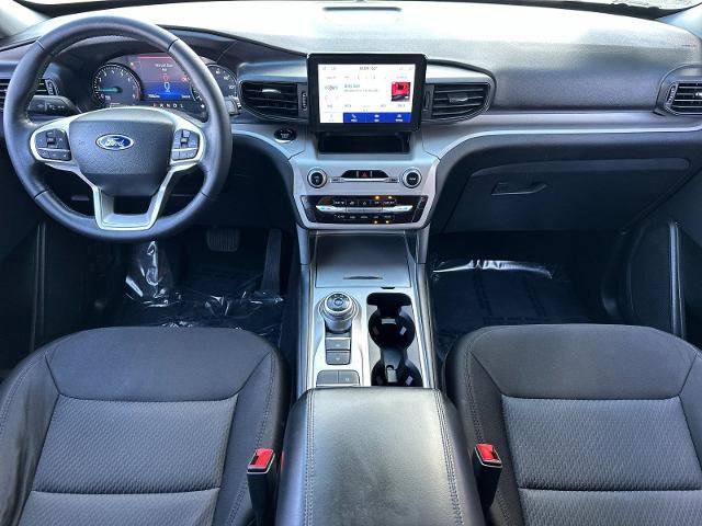 Certified 2023 Ford Explorer XLT RWD image 12