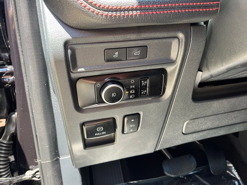 Certified 2023 Ford Expedition Limited AWD/4WD image 40