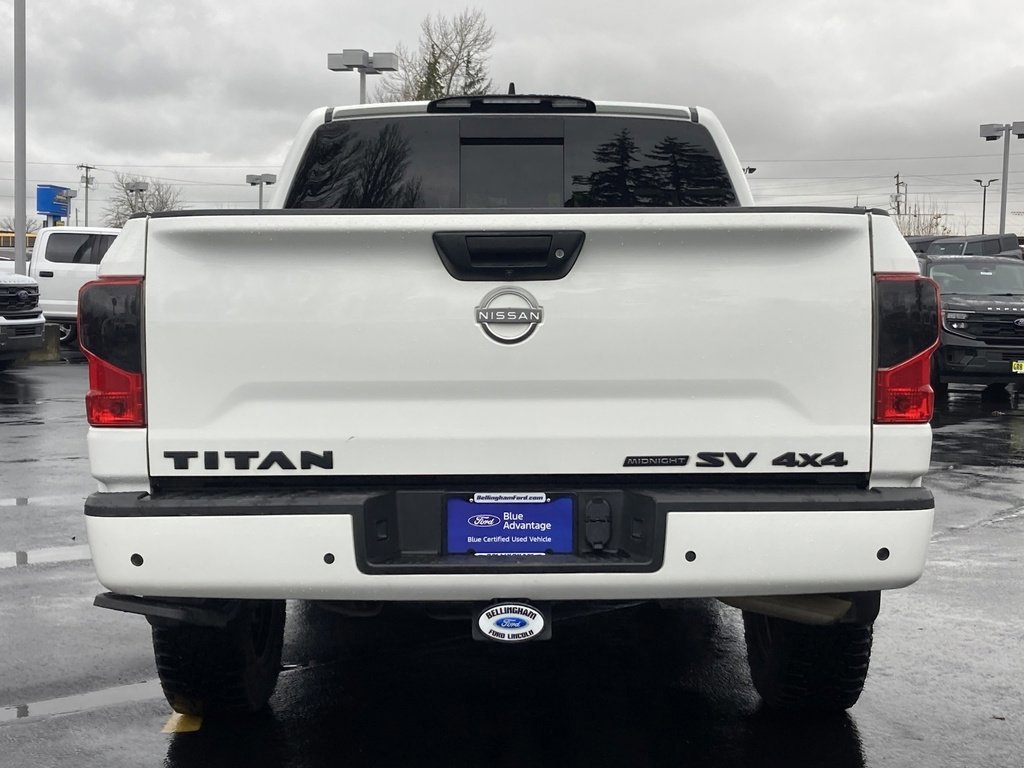 Used 2023 Nissan Titan SV w/ SV Convenience Package image 3