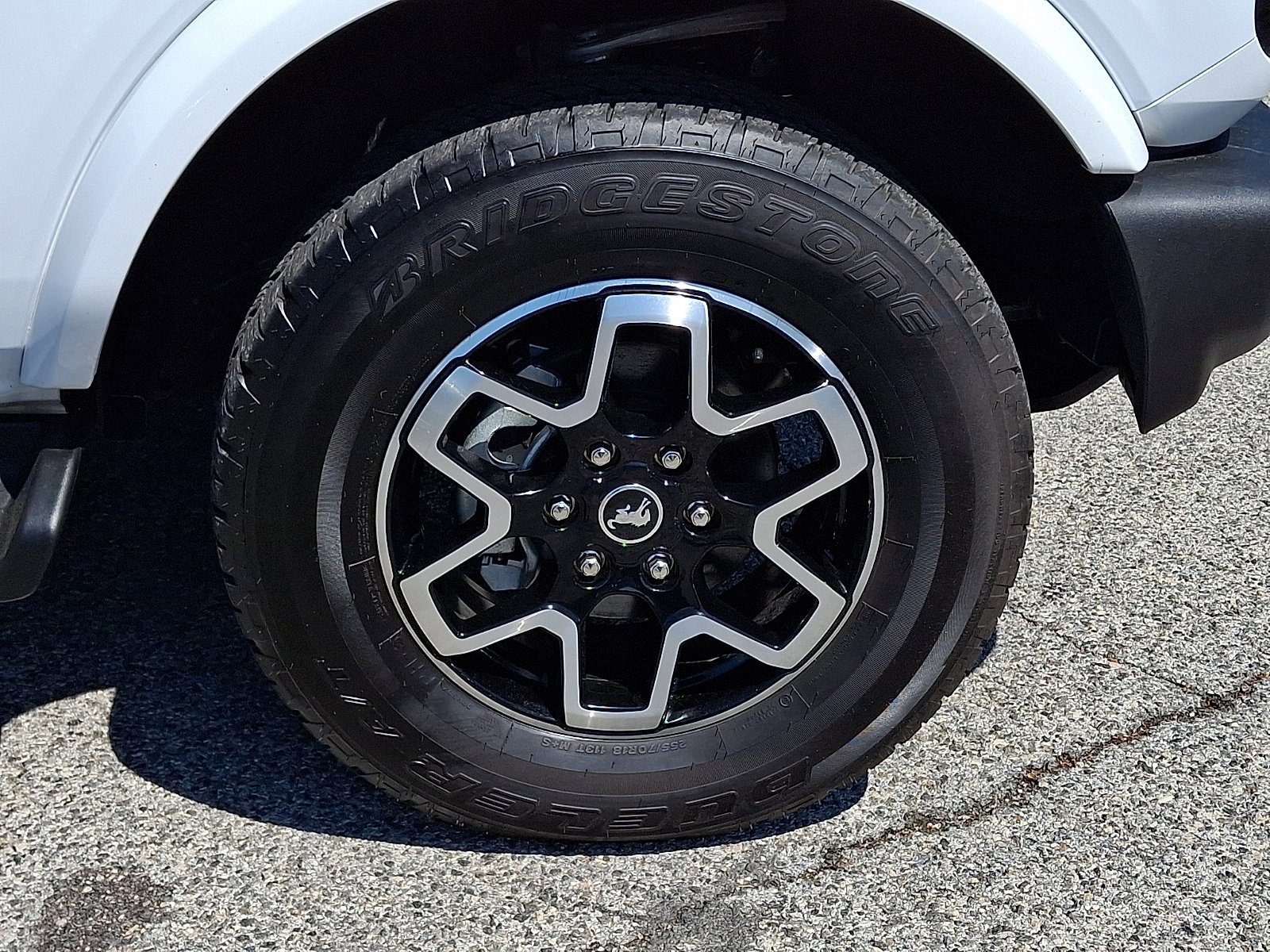 Certified 2025 Ford Bronco Outer Banks AWD/4WD image 11