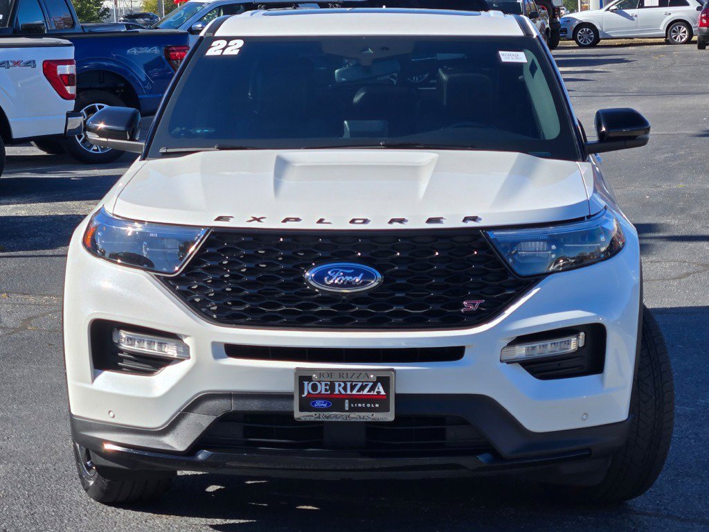 Certified 2022 Ford Explorer ST w/ ST Street Pack image 2