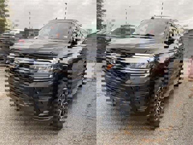 Certified 2024 Ford Expedition Max XLT image 38