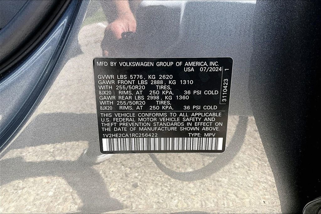 Used 2024 Volkswagen Atlas Cross Sport SE AWD/4WD image 35