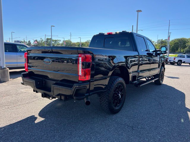 Certified 2024 Ford F250 XLT w/ Black Appearance Package AWD/4WD image 4