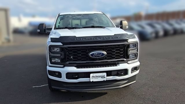 Certified 2023 Ford F350 XL w/ STX Appearance Package AWD/4WD image 4
