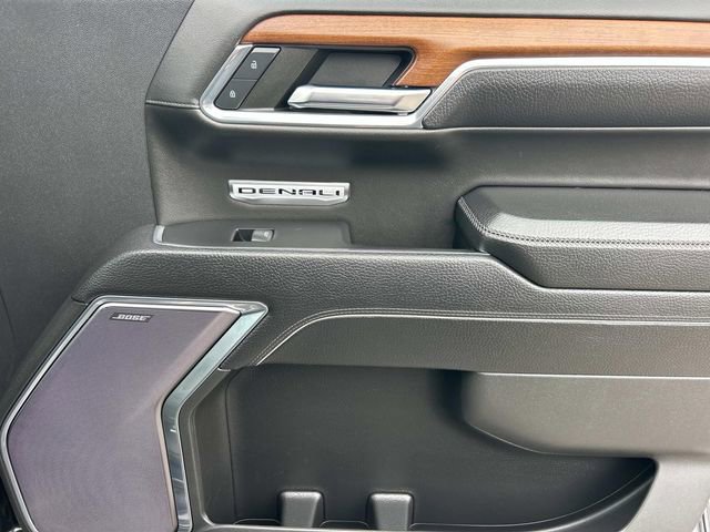 Used 2023 GMC Sierra 1500 Denali AWD/4WD image 25
