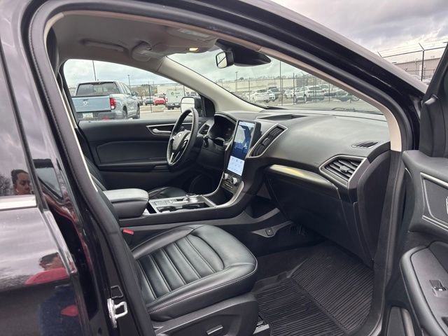 Certified 2022 Ford Edge SEL w/ Convenience Package AWD/4WD image 10