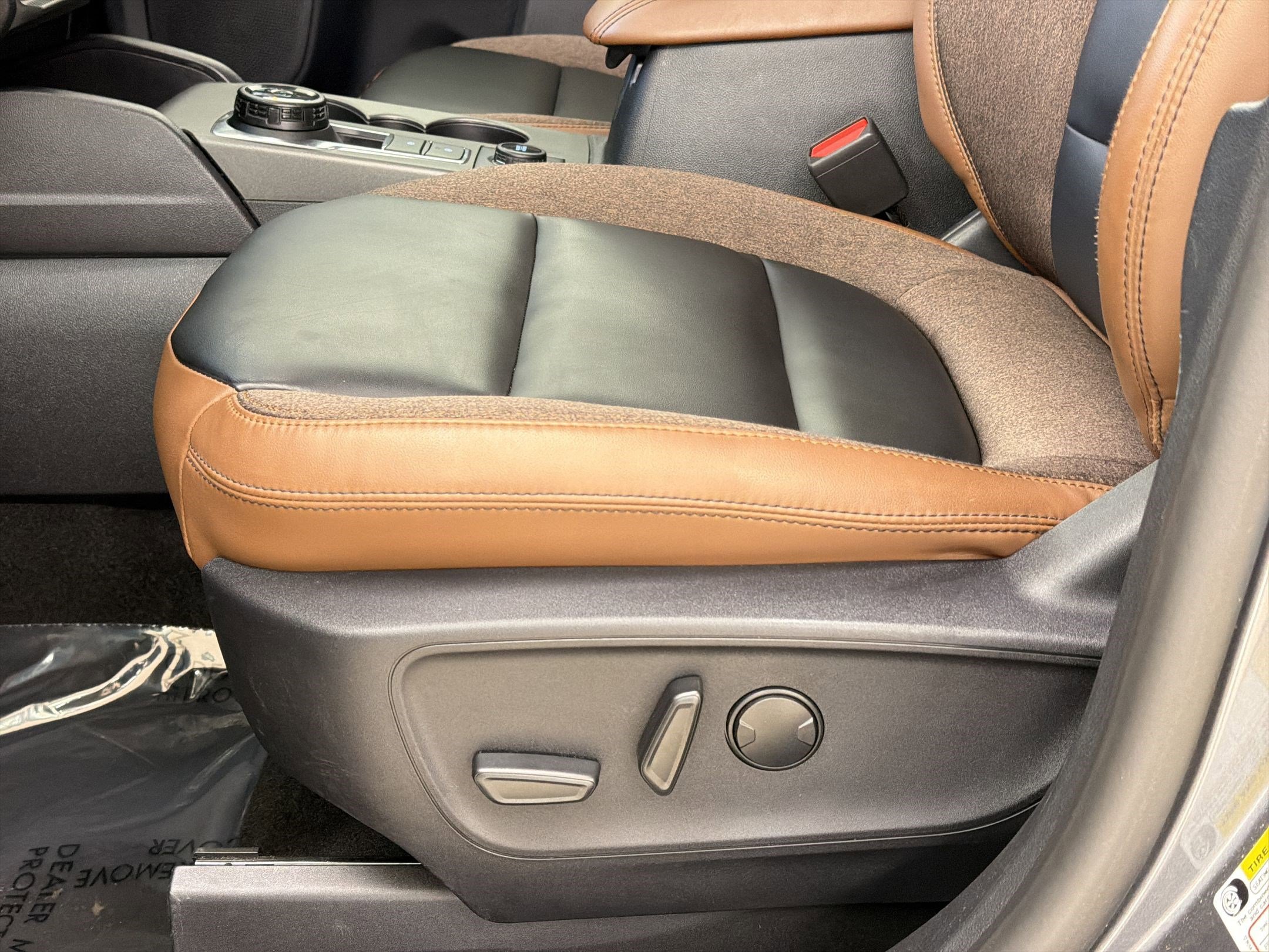 Certified 2025 Ford Bronco Sport Outer Banks w/ Outer Banks Tech Package+ image 14