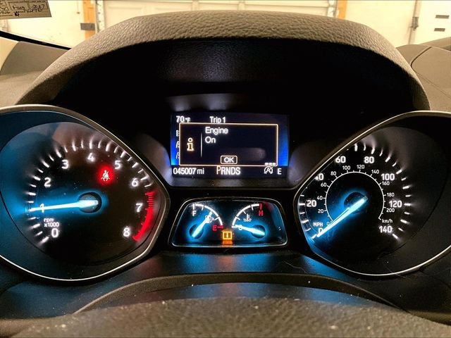 Certified 2017 Ford Escape SE w/ SE Cold Weather Package AWD/4WD image 19