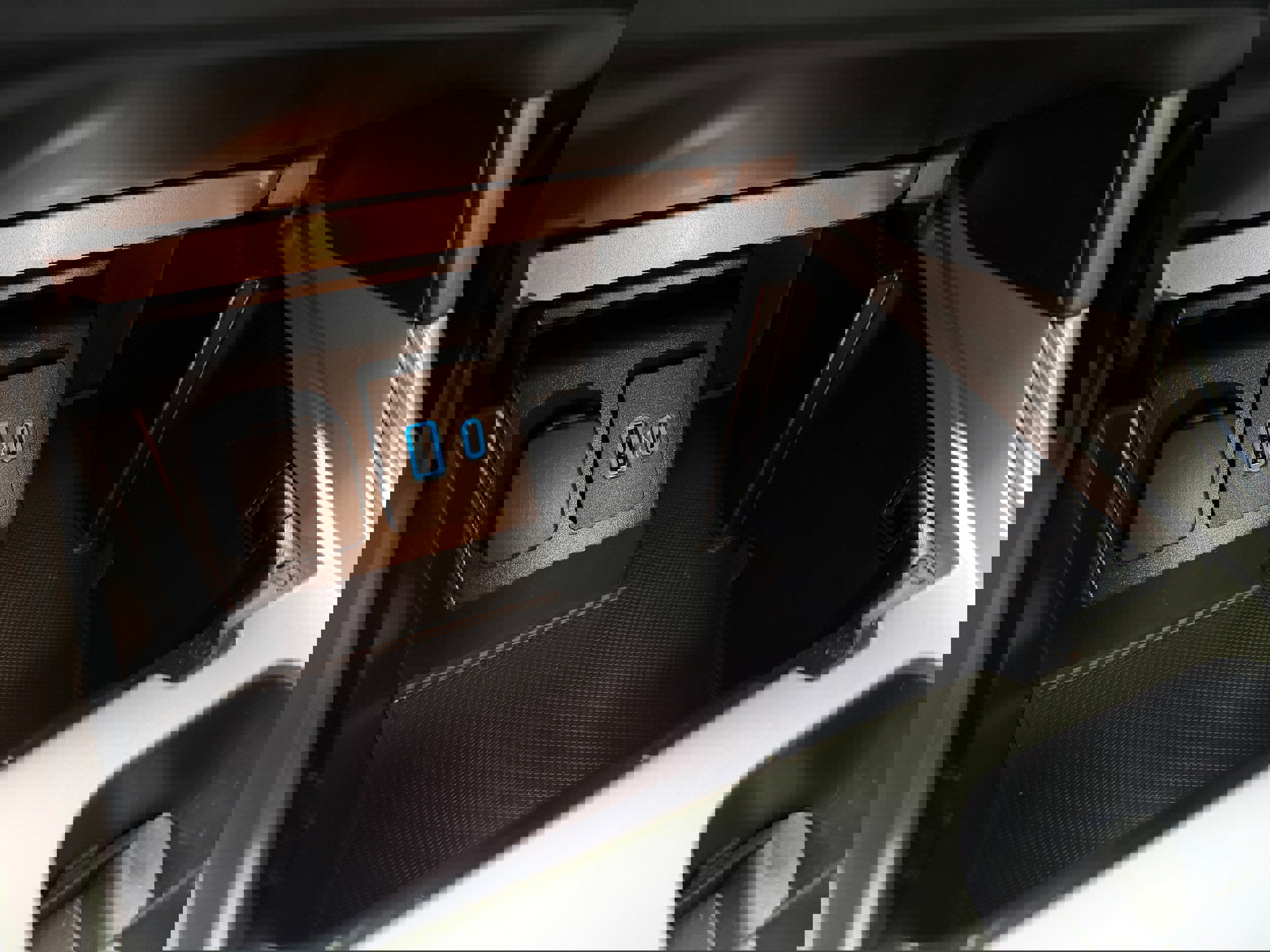 Certified 2020 Ford Explorer XLT w/ Equipment Group 202A image 27