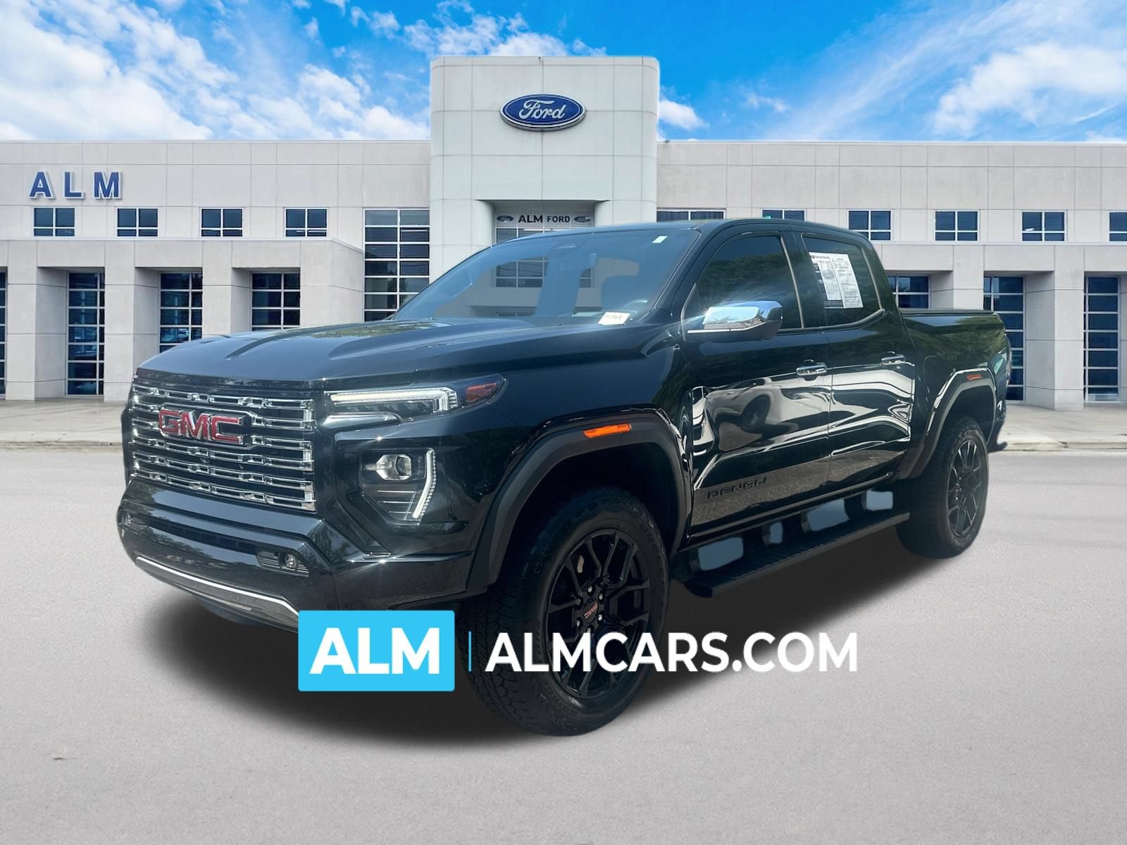 Used 2025 GMC Canyon Denali w/ LPO, Denali Black Edition
