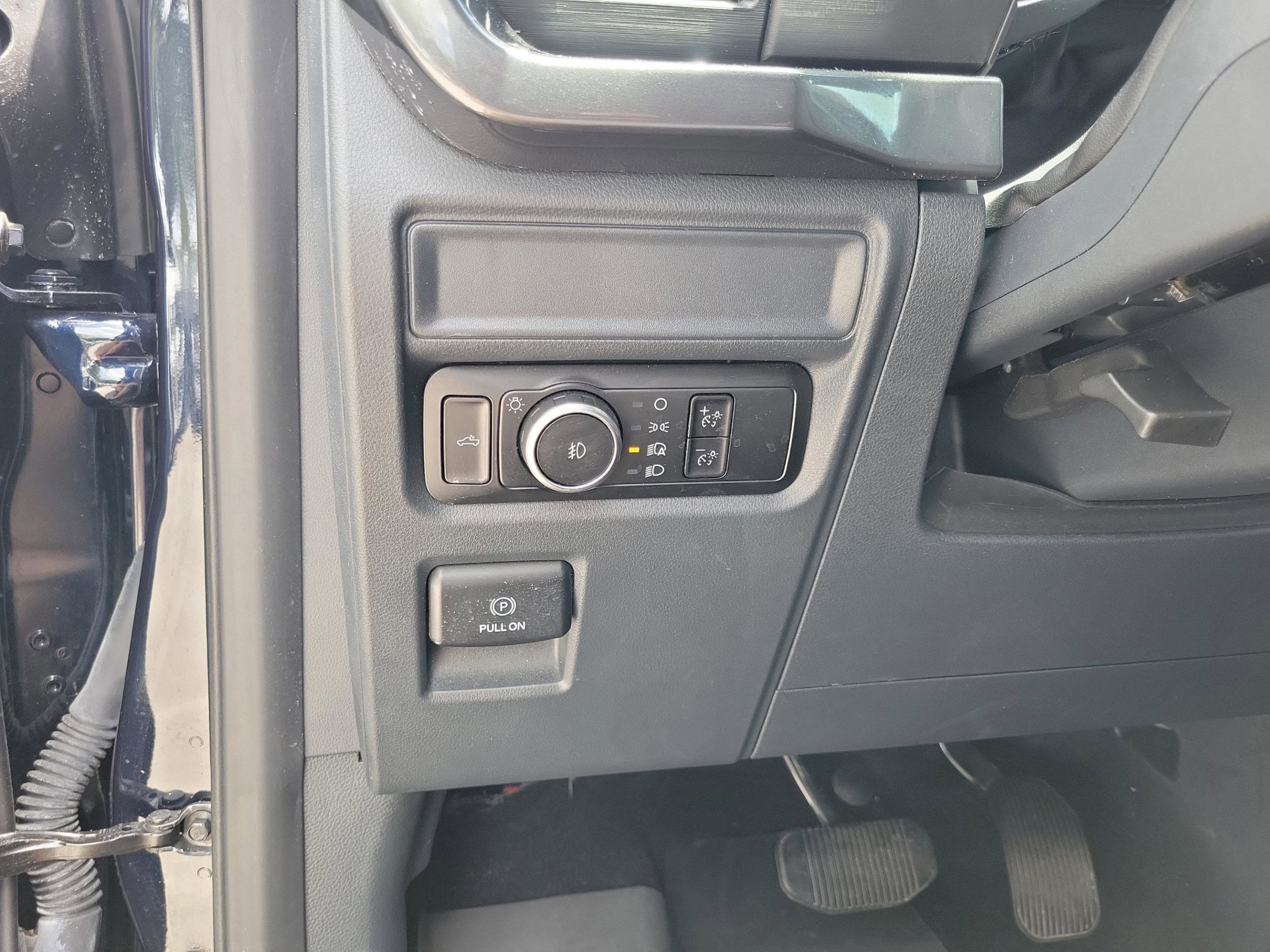 Certified 2023 Ford F150 XL w/ STX Appearance Package AWD/4WD image 19