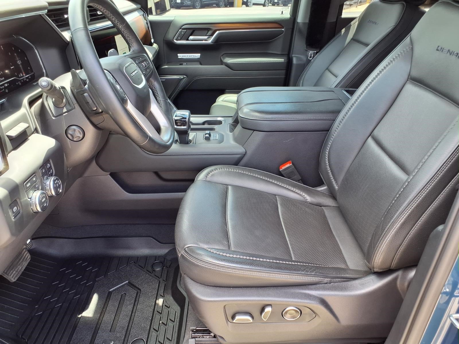 Used 2024 GMC Sierra 1500 Denali w/ Denali Reserve Package AWD/4WD image 14