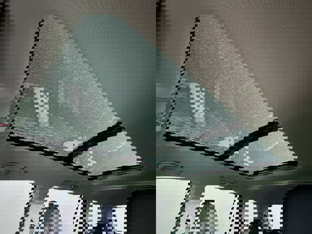 Used 2021 Volkswagen Atlas SE w/ Panoramic Sunroof Package image 58