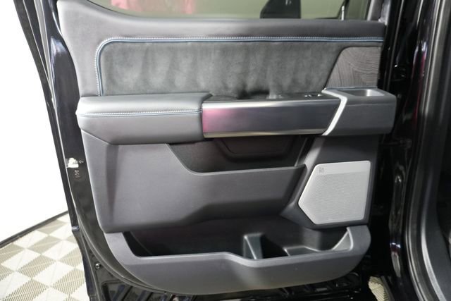 Certified 2025 Ford F350 Platinum image 30