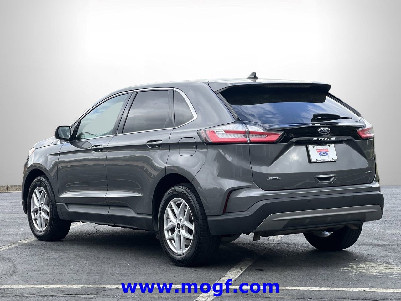 Certified 2024 Ford Edge SEL image 5
