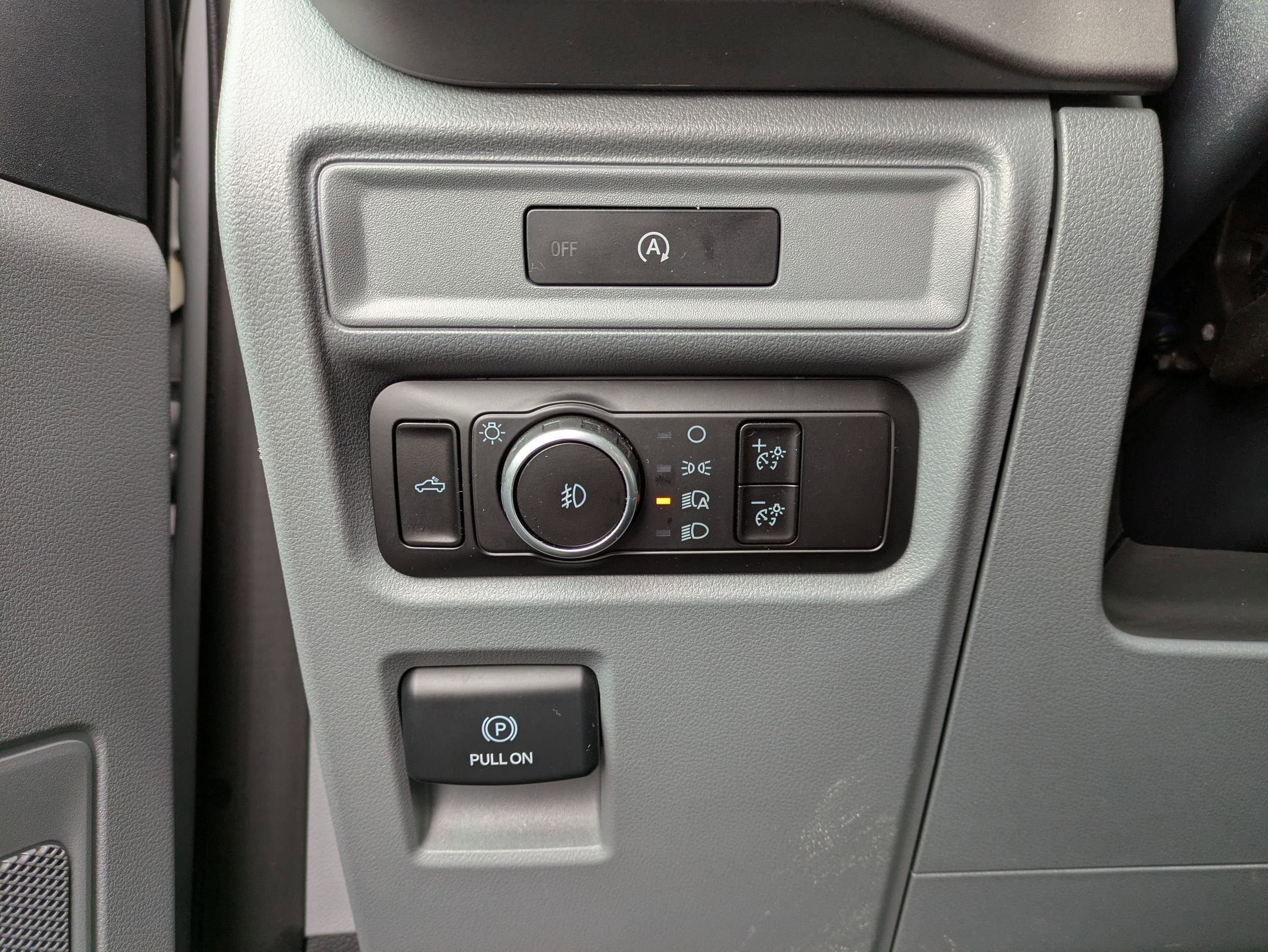 Certified 2025 Ford F150 XLT w/ Equipment Group 301A Standard image 14