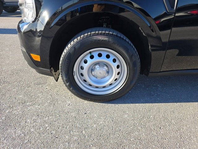 Certified 2022 Ford Maverick XL image 9