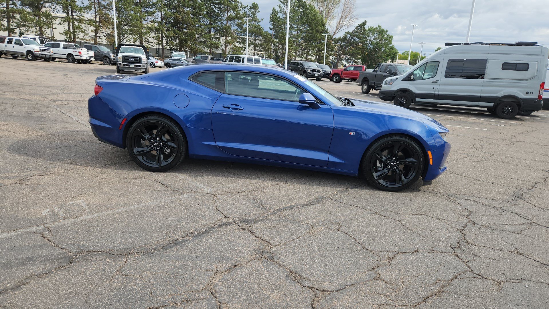 Used 2020 Chevrolet Camaro LT RWD image 14