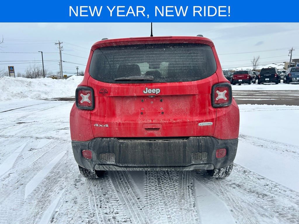 Used 2020 Jeep Renegade Latitude w/ Cold Weather Group image 5
