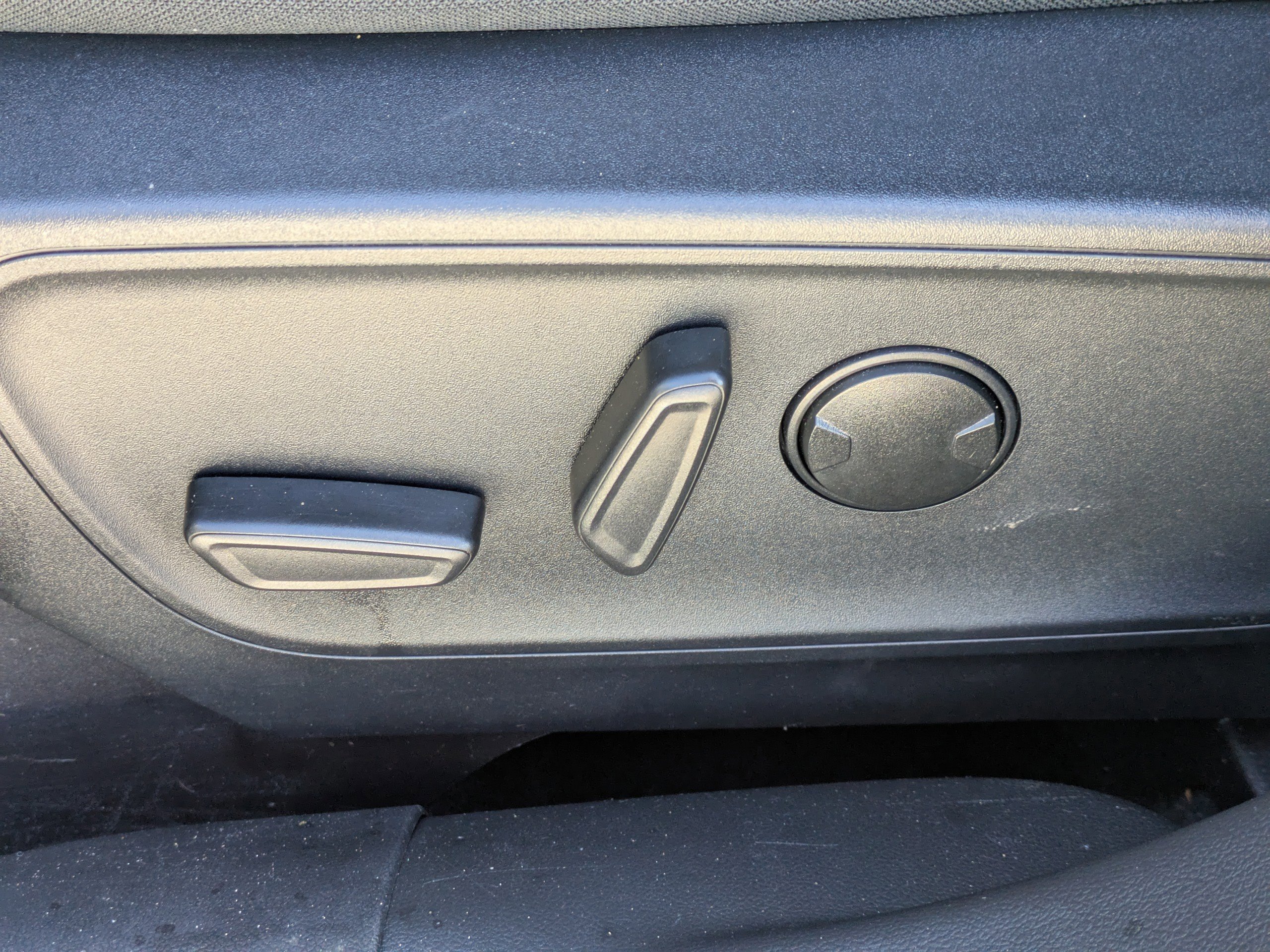 Certified 2025 Ford Escape ST-Line w/ Tech Pack #1 image 19