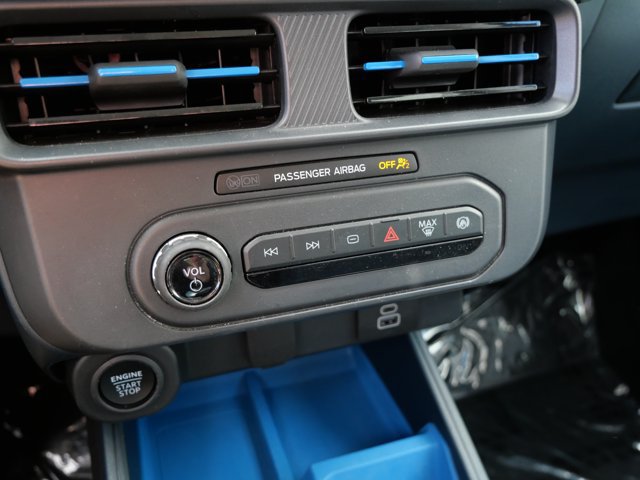 Certified 2026 Ford Maverick XLT AWD/4WD image 24