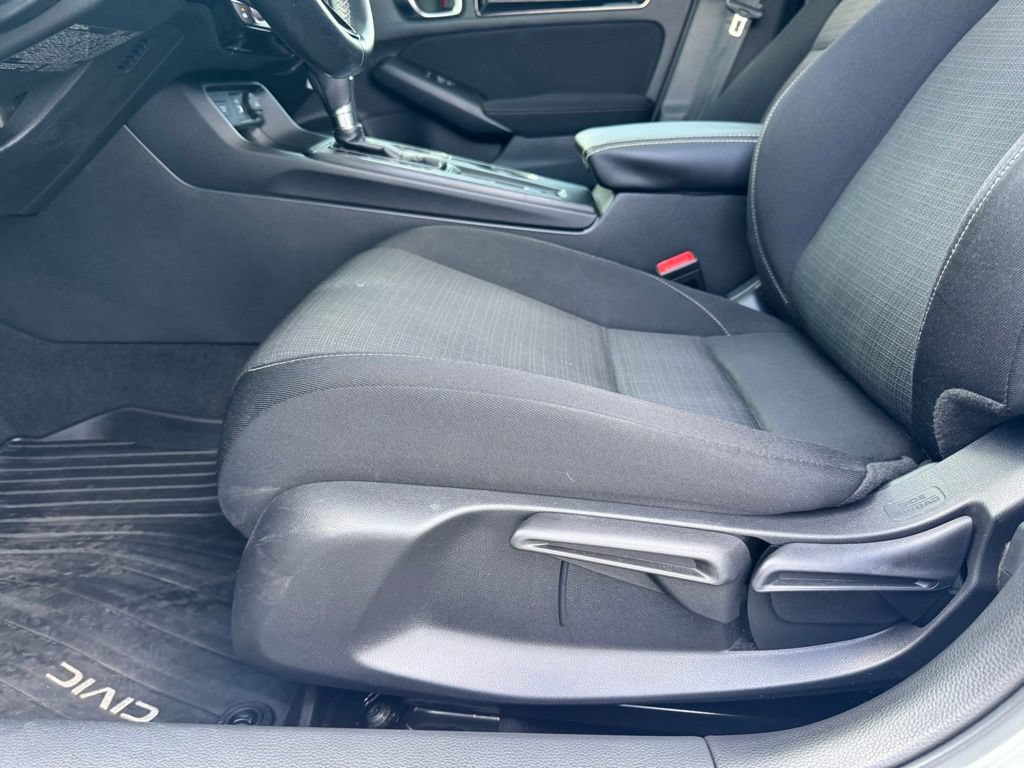 Used 2022 Honda Civic EX image 6