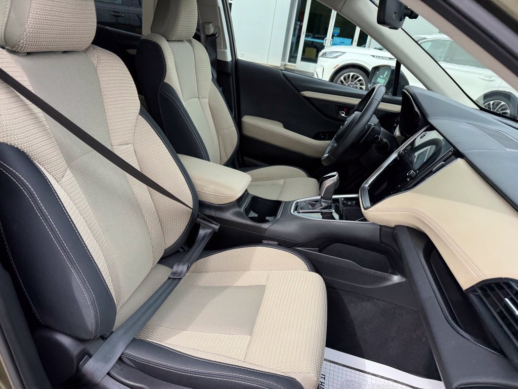 Used 2025 Subaru Outback Premium w/ Popular Package #1A AWD/4WD image 13
