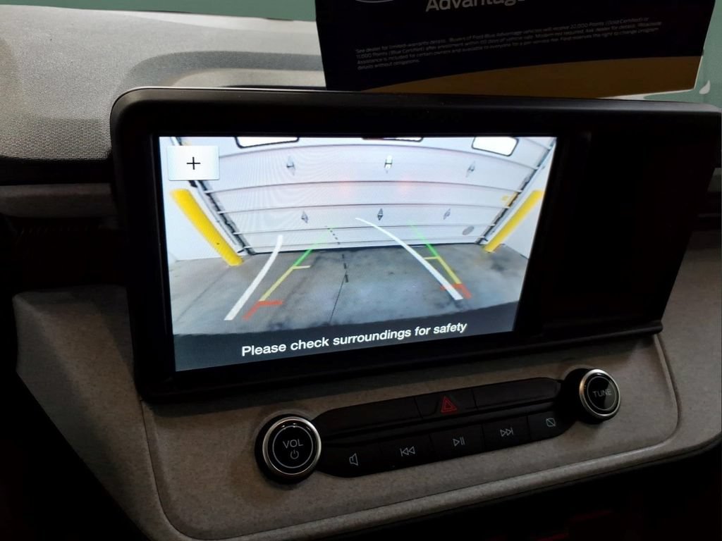 Certified 2022 Ford Maverick XLT FWD image 16