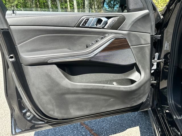 Used 2021 BMW X5 sDrive40i w/ M Sport Package RWD image 10