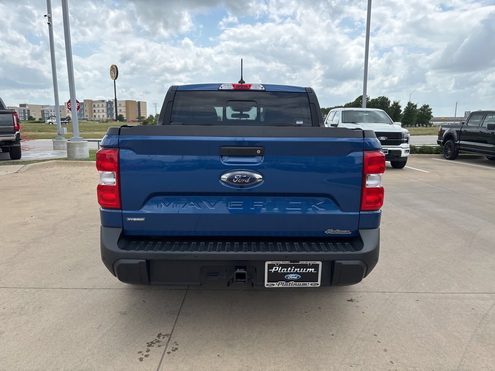 Certified 2024 Ford Maverick Lariat FWD image 4