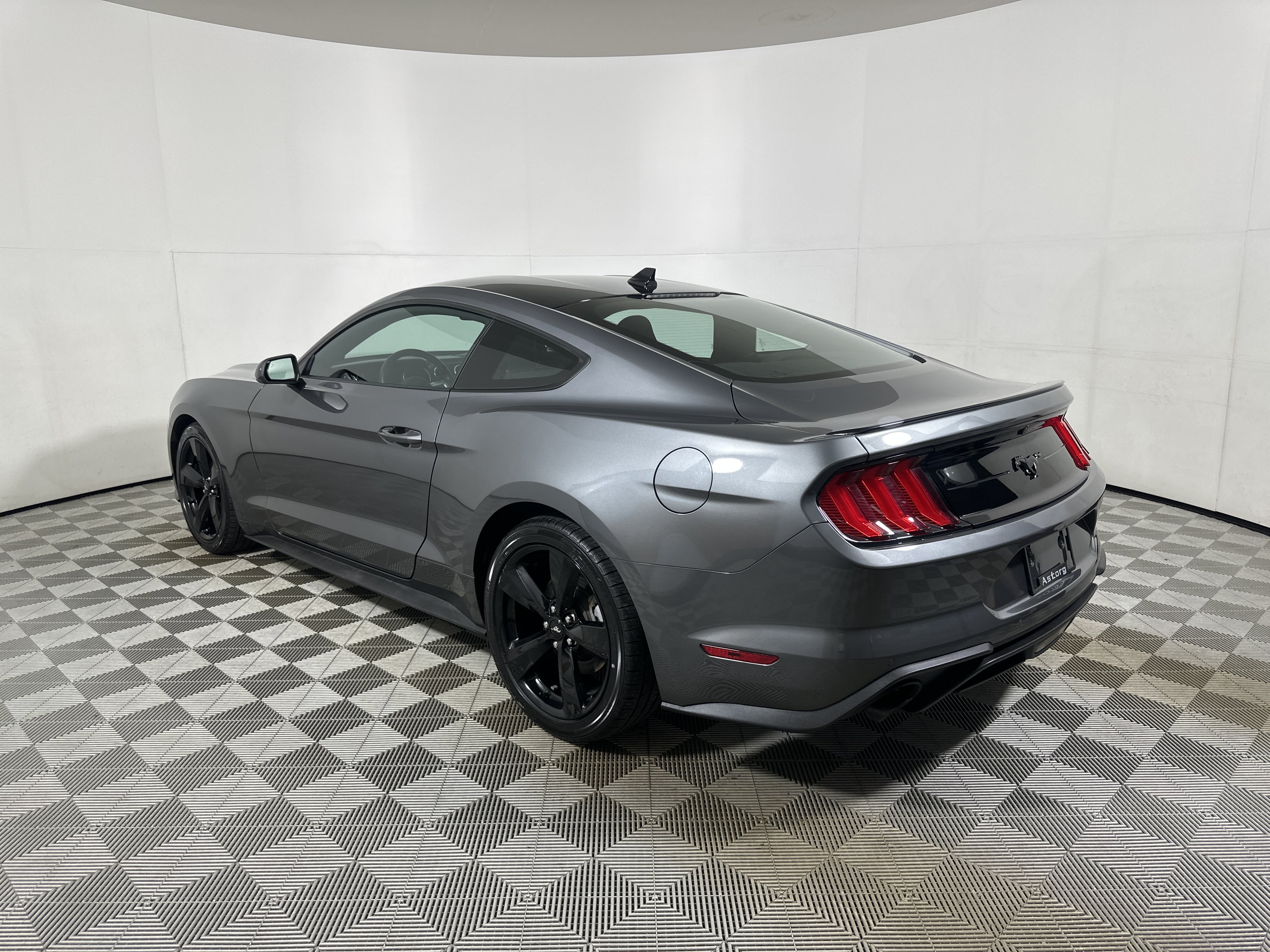 Certified 2022 Ford Mustang Coupe w/ Equipment Group 101A RWD image 5