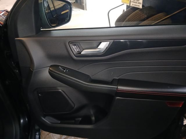 Certified 2024 Ford Escape ST-Line w/ Tech Pack #1 image 48