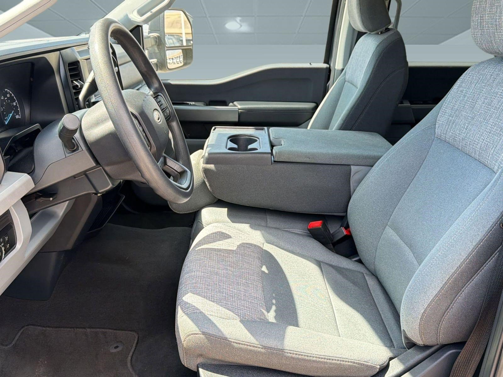 Certified 2025 Ford F250 XLT image 10