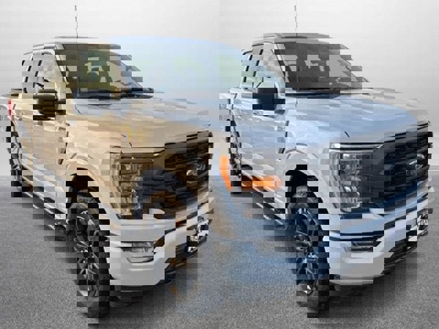 Certified 2022 Ford F150 XLT w/ Equipment Group 302A High image 5