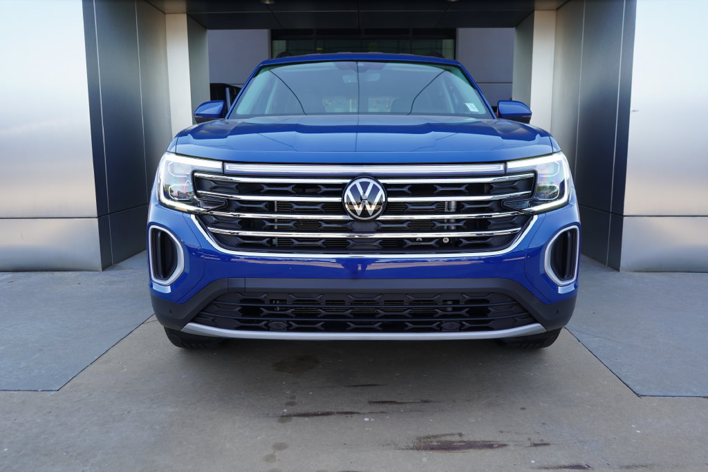 Used 2026 Volkswagen Atlas SE AWD/4WD image 4