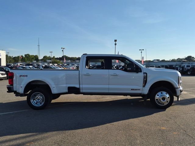 Certified 2025 Ford F450 Lariat w/ FX4 Off-Road Package AWD/4WD image 2