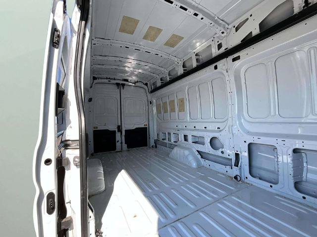 Certified 2023 Ford Transit 250 148 High Roof Extended RWD image 10