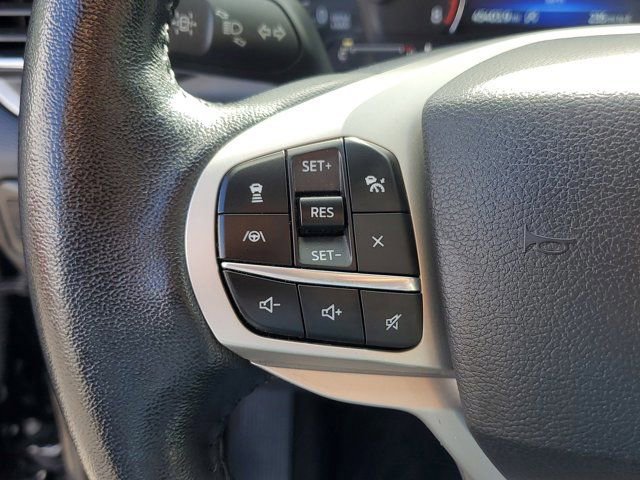 Certified 2021 Ford Explorer XLT w/ Equipment Group 202A image 23