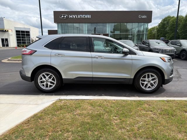 Certified 2024 Ford Edge SEL AWD/4WD image 9