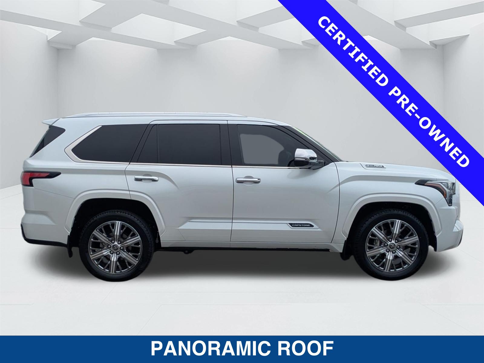 Used 2024 Toyota Sequoia Capstone AWD/4WD image 4