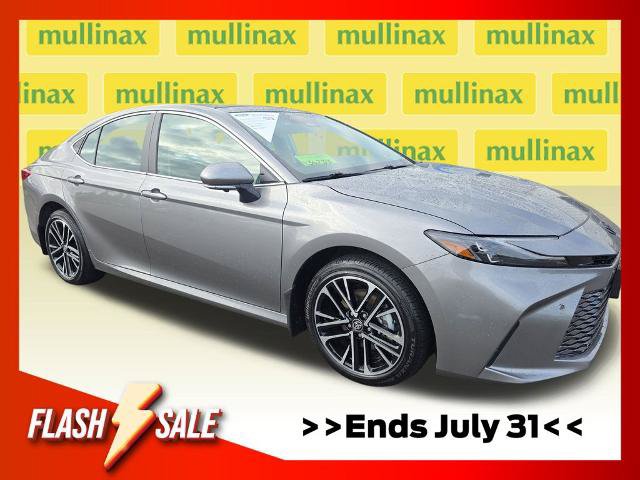 Used 2025 Toyota Camry XLE w/ Premium Plus Package